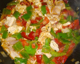Foto del paso 5 de la receta: Wrap de pollo