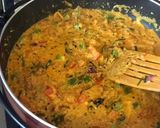 A picture of step 2 of Tadka roti.