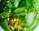 Hình bước làm 2 của món Canh mướp với bắp