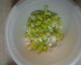 A picture of step 2 of Ramen noodles pork and green bean stirfry.