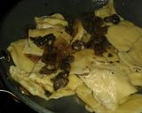 A picture of step 11 of 3 cheeses and smoked ham ravioli.
