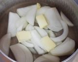 A picture of step 2 of Rich Buttermilk Tomato Soup.