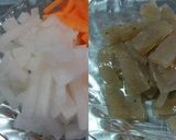 A picture of step 1 of Pork Soup with Sake Lees.