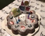 Une image de l'étape 10 de Gâteau « skull » aux prunes et kirsch (gâteau d anniversaire).