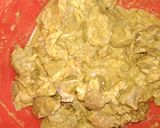 A picture of step 1 of Smoky beef handi.