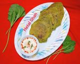 પાલક પરાઠા (Palak Paratha Recipe In Gujarati) રેસીપી સ્ટેપ5ફોટો