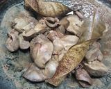 Foto langkah ke 1 dari resep Semur Hati Ayam.