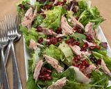 Foto del paso 5 de la receta: Ensalada navideña con perdiz en escabeche y vinagreta