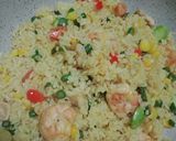 Foto langkah ke 4 dari resep Nasi Goreng Seafood with mix Vegetables.