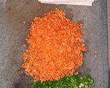 Foto langkah ke 1 dari resep *Pangsit Isi Daging*.