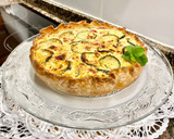 Foto del paso 16 de la receta: Pastel salado de hojaldre con calabacín, requesón y salami