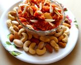 गाजर हलवा (gajar halwa recipe in marathi) रेसिपी स्टेप 4 फोटो 
