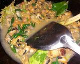 Foto langkah ke 5 dari resep 27. Tumis Tauco Kerang.