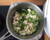 A picture of step 3 of Monkfish with Cauliflower & Spring Onions In Creamy Wine Sauce.