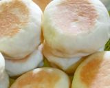 Foto langkah ke 5 dari resep Pia Basah a.k.a Roti Pia isi Kacang Hijau.