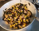 Une image de l'étape 9 de Salade aux deux haricots,maïs,lard fumé et tomates séchées.
