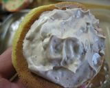 A picture of step 4 of Soy Milk Dora-Yaki Pancakes with Cream Filling.