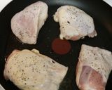 A picture of step 1 of Chicken with rosemary mushroom cream sauce.