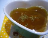 A picture of step 4 of Easy Onion Soup.