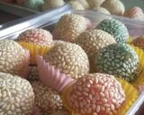 Foto langkah ke 10 dari resep Onde-Onde Pelangi.