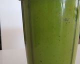 A picture of step 2 of Baby Spinach Smoothie.