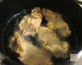 A picture of step 2 of Crispy Thinly Sliced Pork with Japanese Leeks and Salty Sauce.