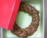 A picture of step 17 of Christmas Wreath Made From Bread.