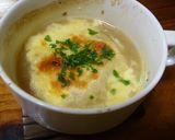 A picture of step 5 of Gratinéed Onion Soup Made with Fu Dried Wheat Gluten.