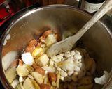A picture of step 2 of Mixed Potato Creamy Curry Soup.