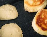 A picture of step 5 of Fluffy flapjacks.