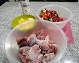Foto langkah ke 1 dari resep Ayam kari susu.