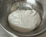 A picture of step 4 of Meatball Mochi.
