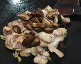 Gambar langkah 2 resipi Ayam reneh kicap.