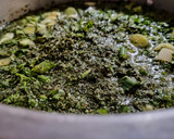 Foto del paso 3 de la receta: PATAS DE POLLO🐥AL Ajiaco🍗🌽🌿 Colombiano...!🇨🇴