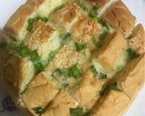 A picture of step 2 of Garlic pull out bun.