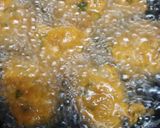 ભાત ના ભજીયા(bhaat na bhajiya recipe in Chocolate recipe in Gujarati) રેસીપી સ્ટેપ2ફોટો