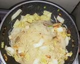 Foto langkah ke 3 dari resep Bihun Goreng Special.