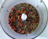 Foto del paso 10 de la receta: Compuesto de sal granulada picante y hierbas aromáticas