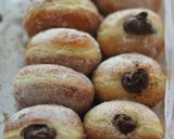 Foto langkah ke 7 dari resep Bomboloni Coklat.