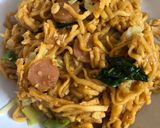 Foto langkah ke 5 dari resep Mie Telor Goreng Gampil.