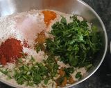 हरा लहसुन थेपला (Hara Lasun thepla) रेसिपी चरण 1 फोटो