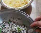 A picture of step 2 of Aloo kabab.