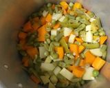 A picture of step 1 of Vegetable Korma.