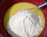 Foto langkah ke 2 dari resep Muffin Tape (no mixer).