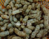 Foto langkah ke 1 dari resep Kacang Tanah Rebus Irit Gas.
