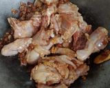 Foto langkah ke 4 dari resep Ayam Kuah Tauco / Swikee Ayam.