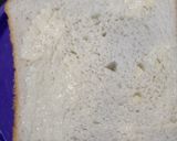 A picture of step 1 of Bread pizza.