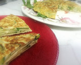 Foto del paso 4 de la receta: Tortilla de Calabacín a la albahaca