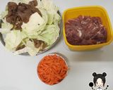 รูปขั้นตอนการทำที่ 1 ของ 🍝🍝ผัดหมี่​เหลือง​(สำเร็จ​รูป)​🍝🍝