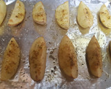 Foto del paso 1 de la receta: Ensalada templada provenzal con vinagreta de grosella